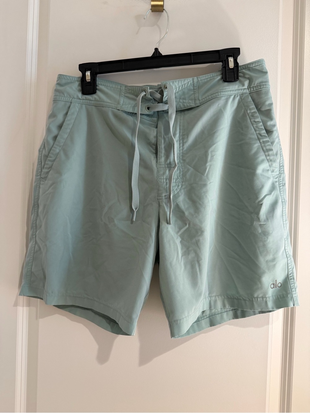 ALO Yoga Men’s Mint Green Swim Board Shorts with Drawstring